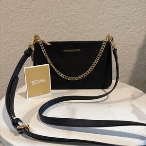 Michael Kors Jet Set Travel Medium Pouchette Crossbody Bag NWT